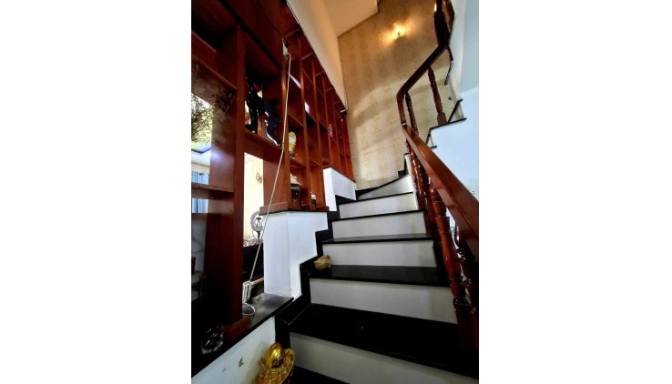 Bán nhà 4 tầng, 55m², 4PN, 5WC, 4.9 tỷ, Bình Trị Đông B, Bình Tân